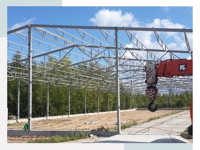 Строительство конюшен в Великий Новгород от 614 руб. под ключ