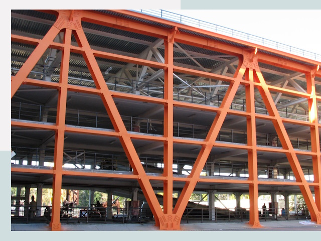 Многоуровневые паркинги в Великий Новгород от 614 руб.