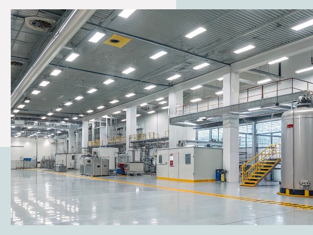 Освещение ангаров в Великом Новгороде от 614 руб. - Эффективные решения